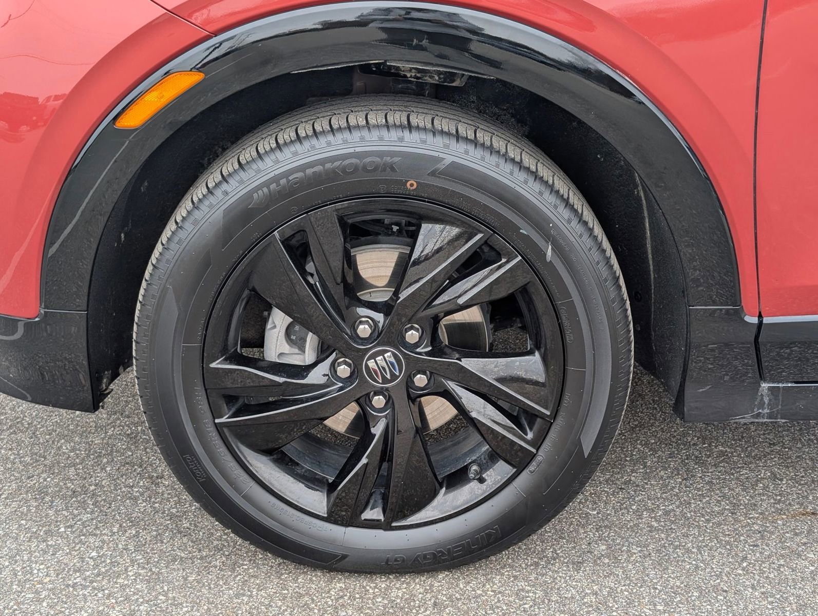 Certified 2024 Buick Encore GX Sport Touring image 27