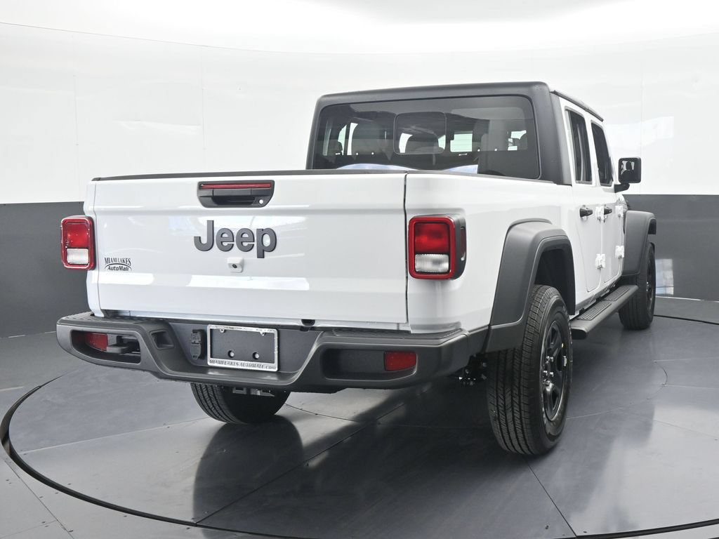 New 2026 Jeep Gladiator Sport AWD/4WD image 5