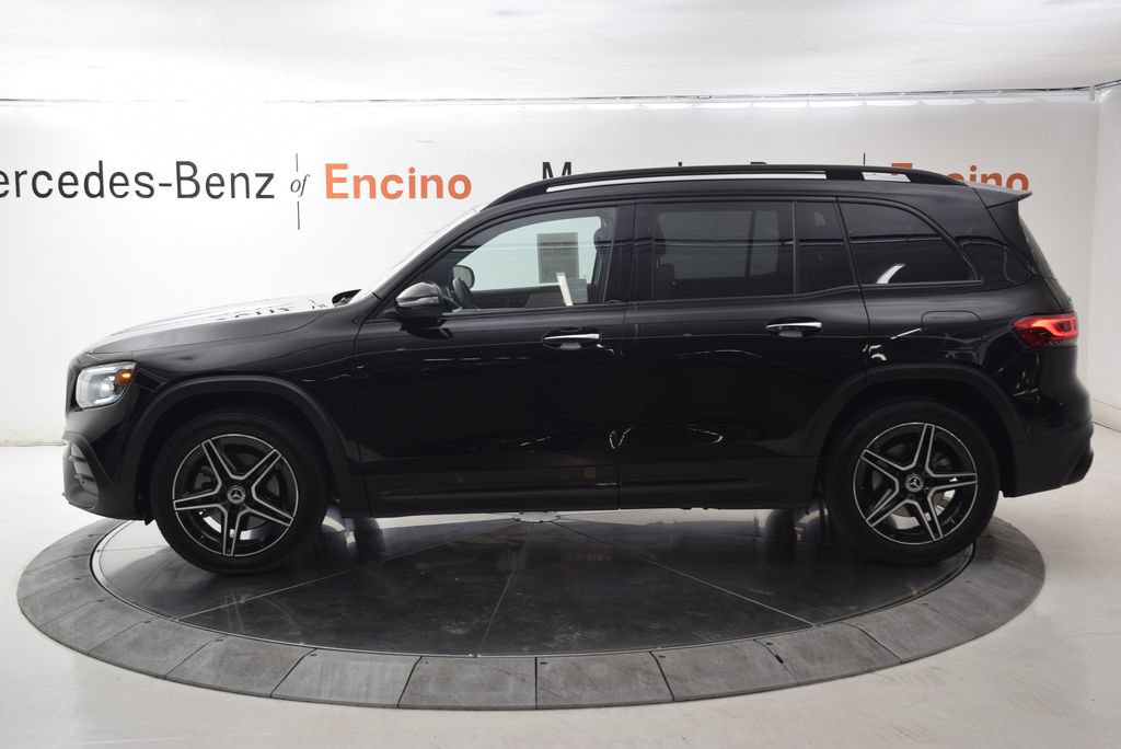 Used 2023 Mercedes-Benz GLB 250 image 3