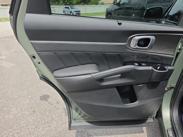 Certified 2026 Kia Sorento SX Prestige AWD/4WD image 14
