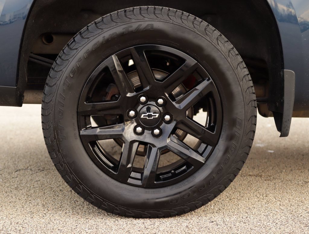 Used 2023 Chevrolet Silverado 1500 RST AWD/4WD image 37