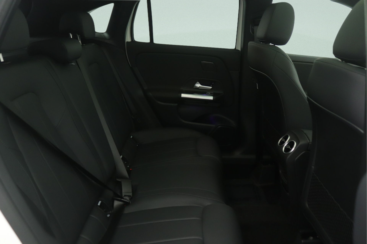 New 2026 Mercedes-Benz GLA 250 4MATIC image 8