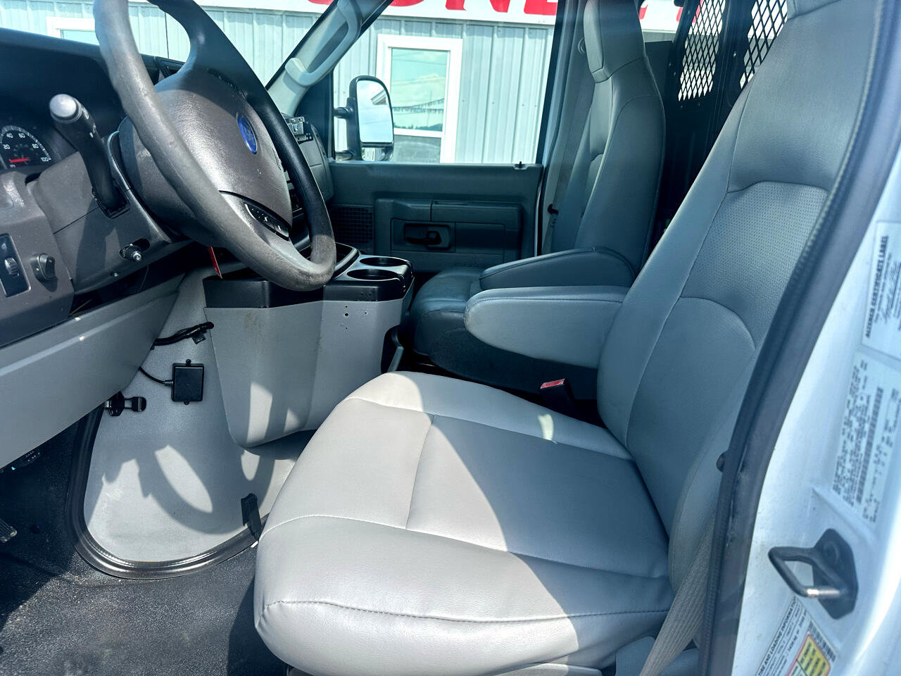 Used 2012 Ford E-350 and Econoline 350 Super Duty w/ Insulation Pkg image 8