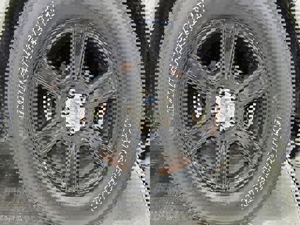 Used 2015 RAM 1500 Limited image 10