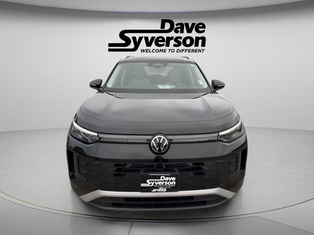 New 2025 Volkswagen Tiguan SE image 5