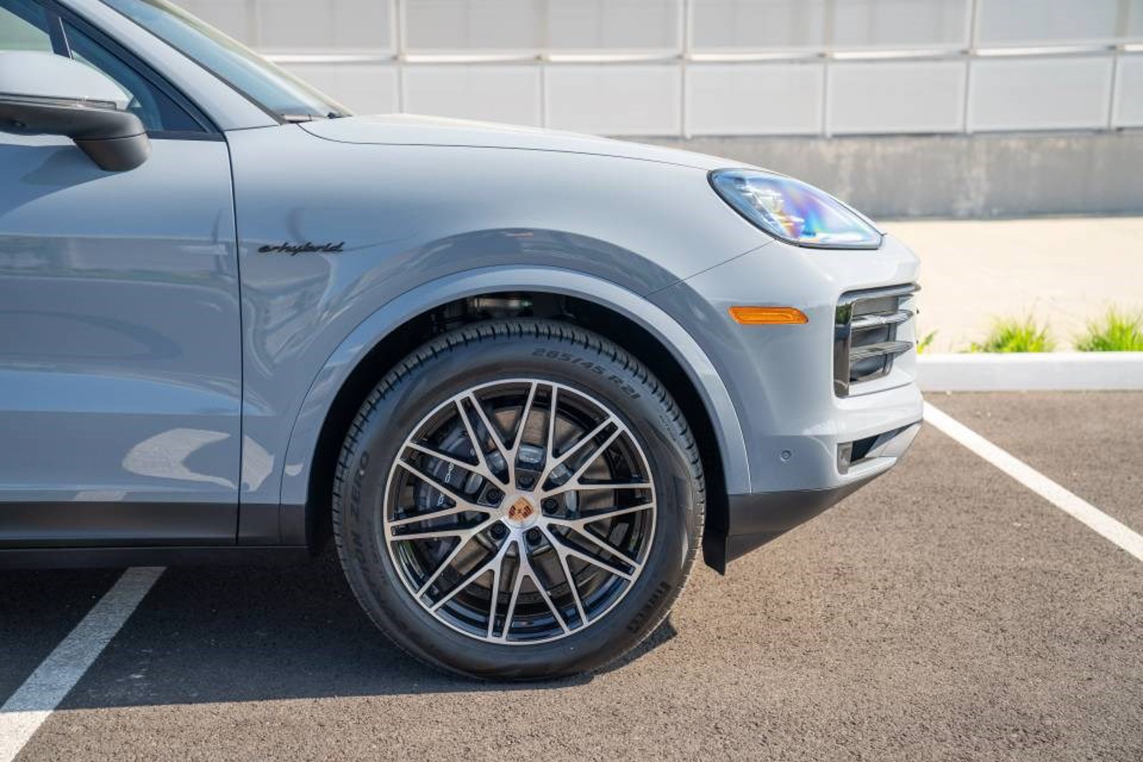 New 2026 Porsche Cayenne E-Hybrid AWD/4WD image 9