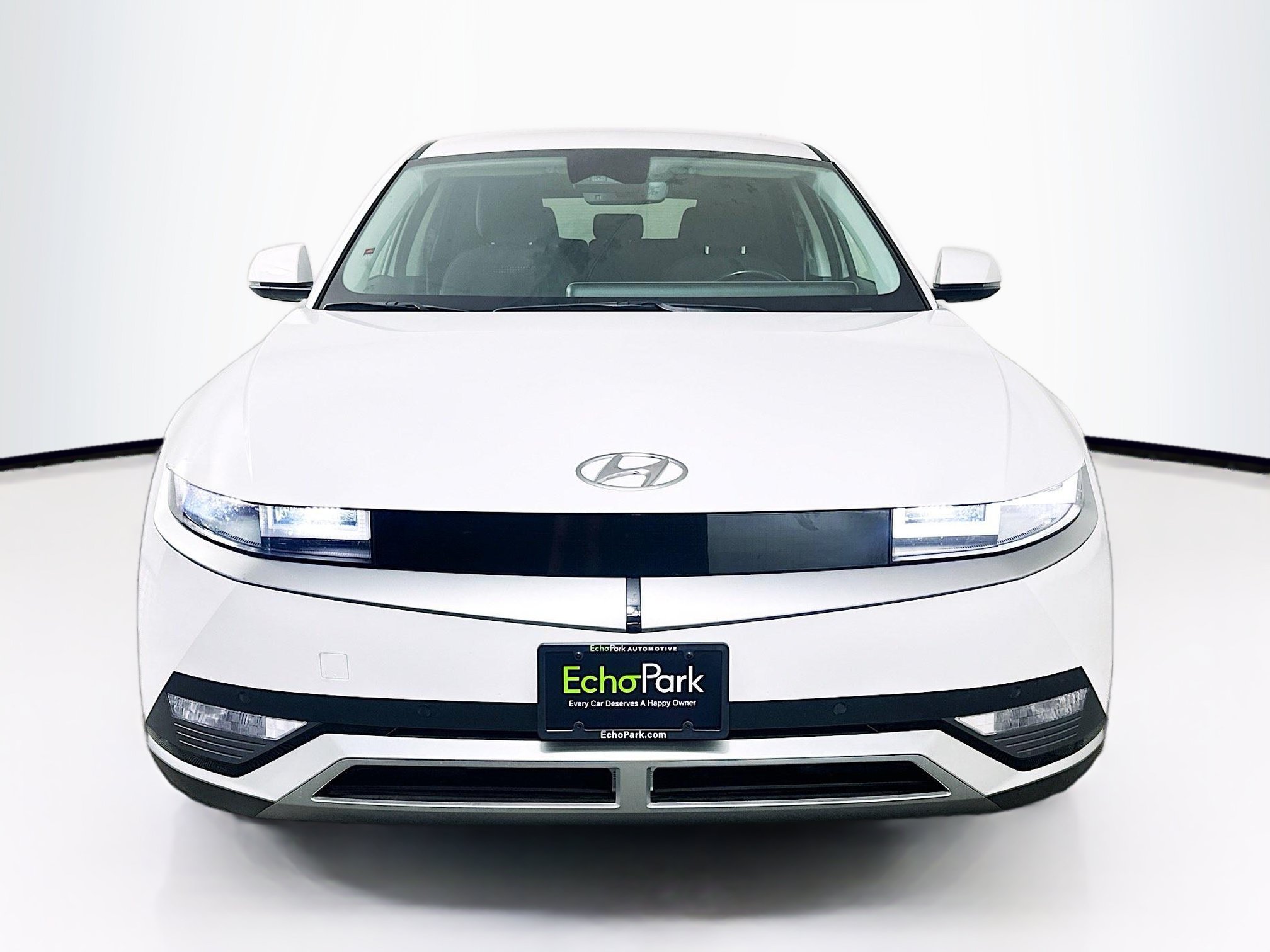 Used 2024 Hyundai Ioniq 5 SEL RWD image 2