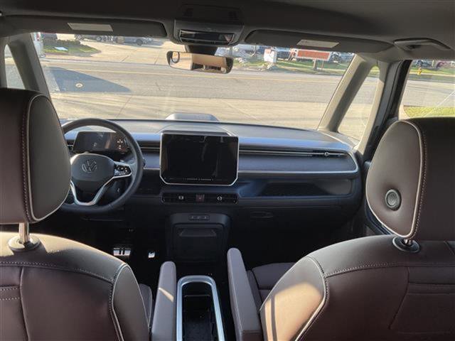 New 2025 Volkswagen ID. Buzz Pro S image 8
