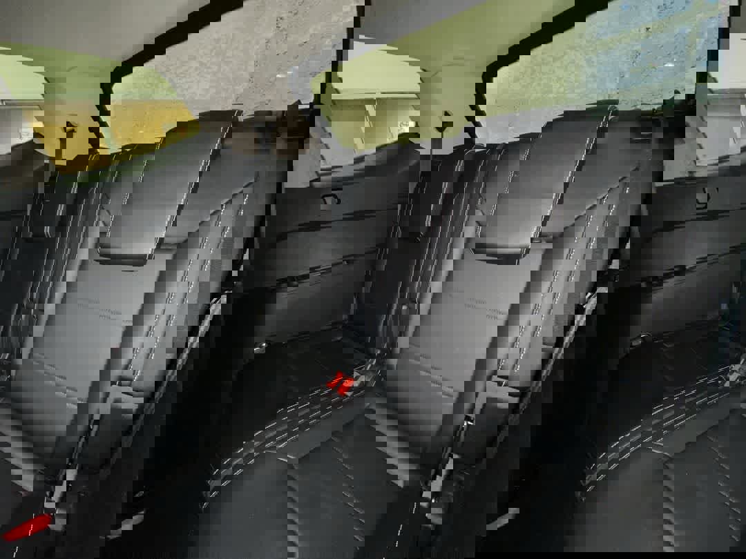 Used 2021 Volkswagen Atlas SE image 25