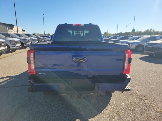 New 2026 Ford F250 Lariat w/ Black Appearance Package image 29