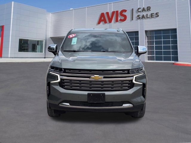 Used 2023 Chevrolet Suburban Premier AWD/4WD image 2