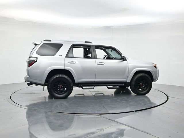 Used 2023 Toyota 4Runner SR5 Premium w/ Moonroof Package image 2