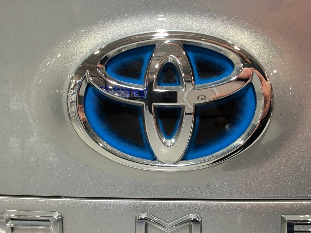 Used 2023 Toyota Camry XSE w/ Navigation Package FWD image 14