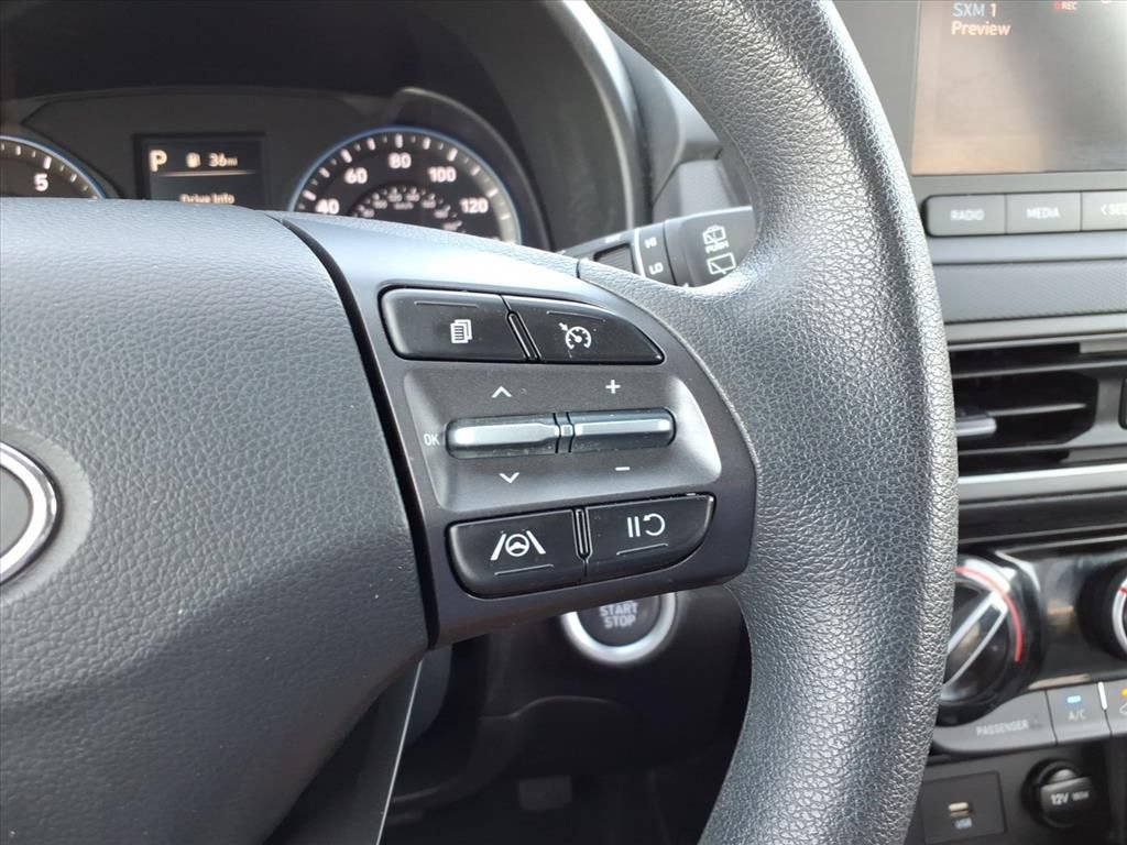 Used 2023 Hyundai Kona SEL AWD/4WD image 15