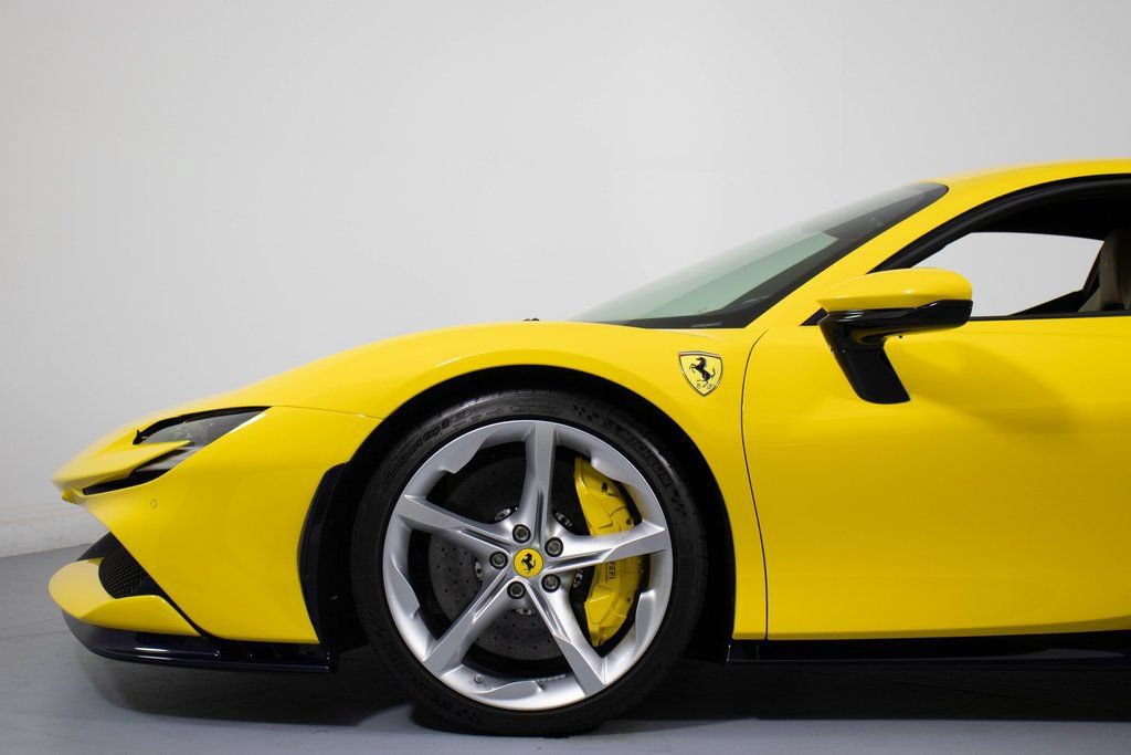 Certified 2022 Ferrari SF90 Stradale AWD/4WD image 28