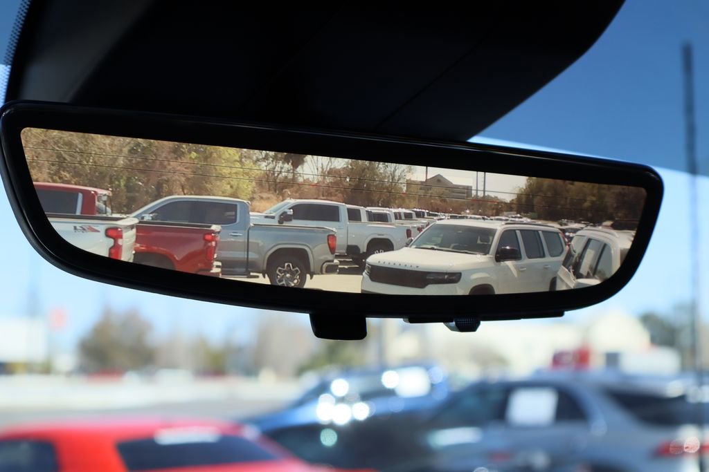 Used 2024 GMC Sierra 2500 Denali w/ Denali Reserve Package image 15