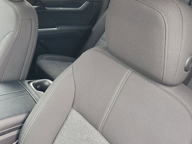 Used 2025 GMC Acadia Elevation image 24