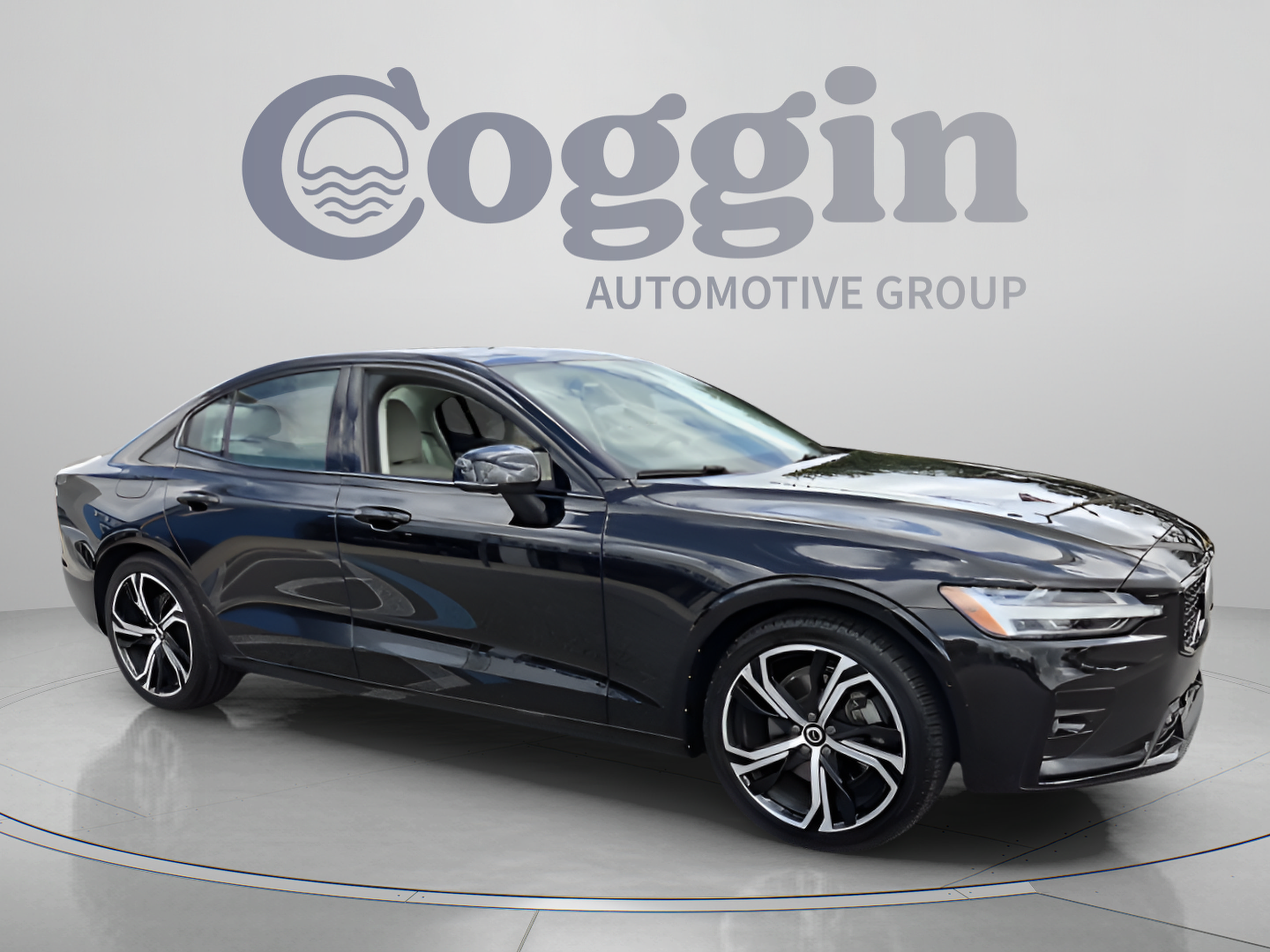 Used 2024 Volvo S60 B5 Plus FWD image 7
