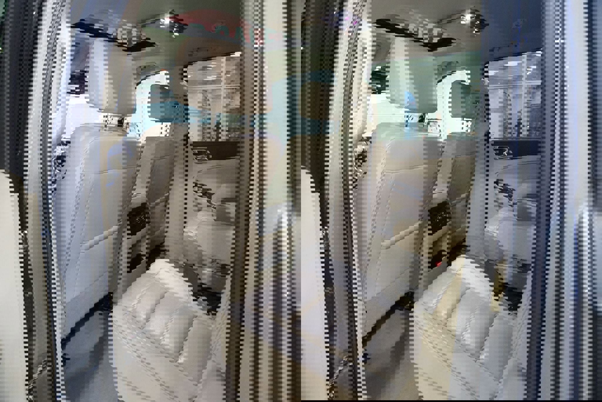 Used 2019 GMC Yukon XL Denali w/ Denali Ultimate Package image 22