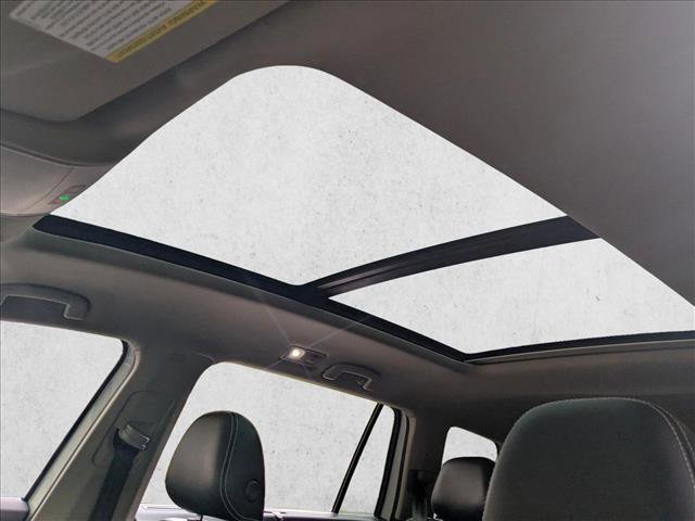 Used 2021 Volkswagen Atlas SEL Premium image 11