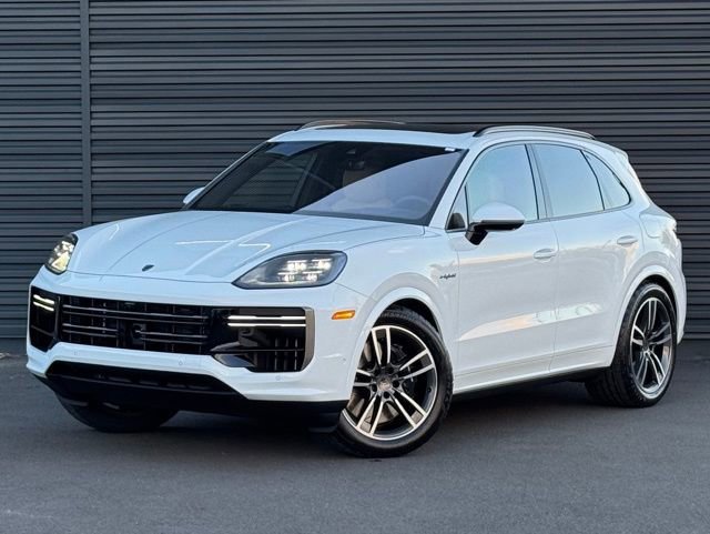 New 2026 Porsche Cayenne Turbo AWD/4WD image 1