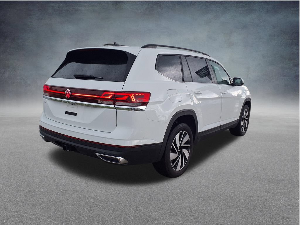 Used 2025 Volkswagen Atlas SE FWD image 8