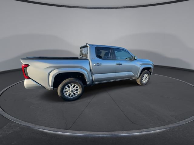 Used 2025 Toyota Tacoma SR5 image 16
