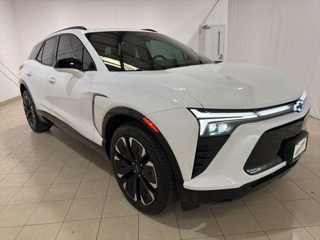 Used 2024 Chevrolet Blazer EV RS AWD/4WD image 7