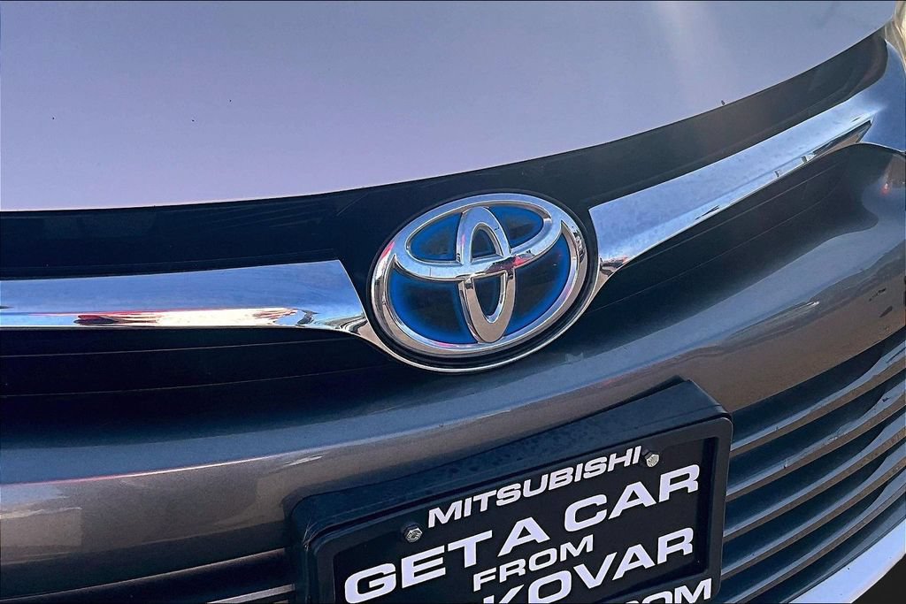 Used 2015 Toyota Camry XLE w/ Moonroof Package FWD image 28