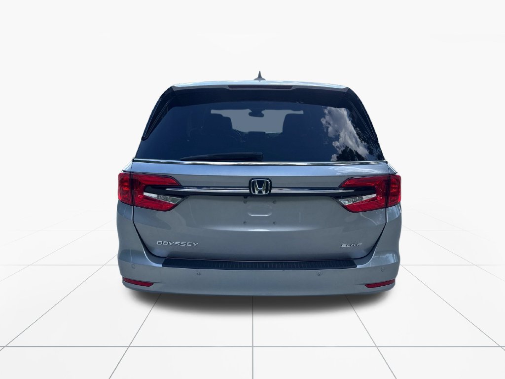 Used 2022 Honda Odyssey Elite image 7