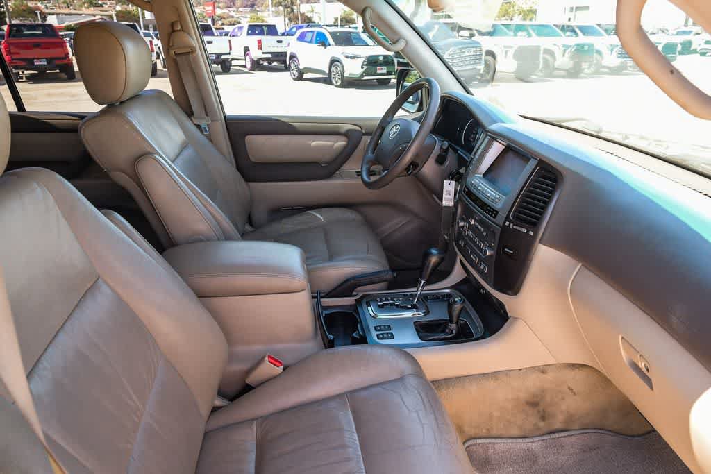 Used 2006 Toyota Land Cruiser AWD/4WD image 15