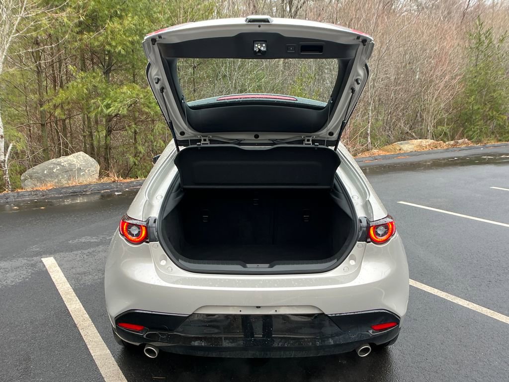 Used 2025 MAZDA MAZDA3 2.5 S Hatchback w/ Premium Pkg image 24