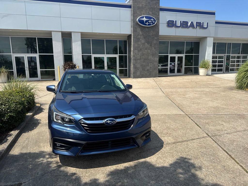 Used 2022 Subaru Legacy Premium AWD/4WD image 2