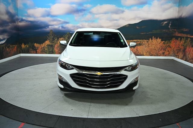 Used 2024 Chevrolet Malibu LT video 3