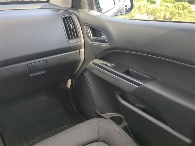 Used 2022 Chevrolet Colorado LT w/ LT Convenience Package image 19