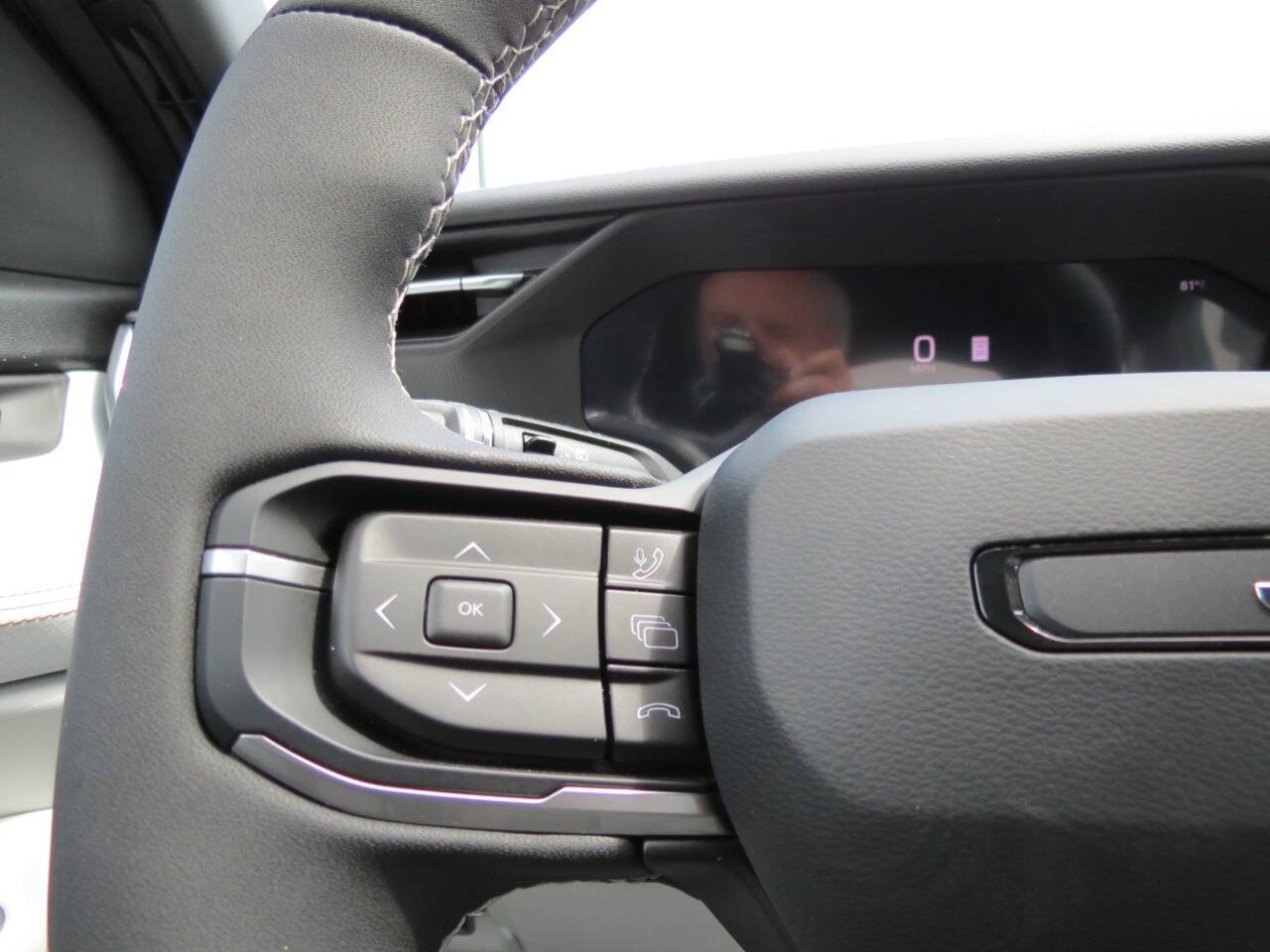 New 2026 Jeep Cherokee Overland AWD/4WD image 11