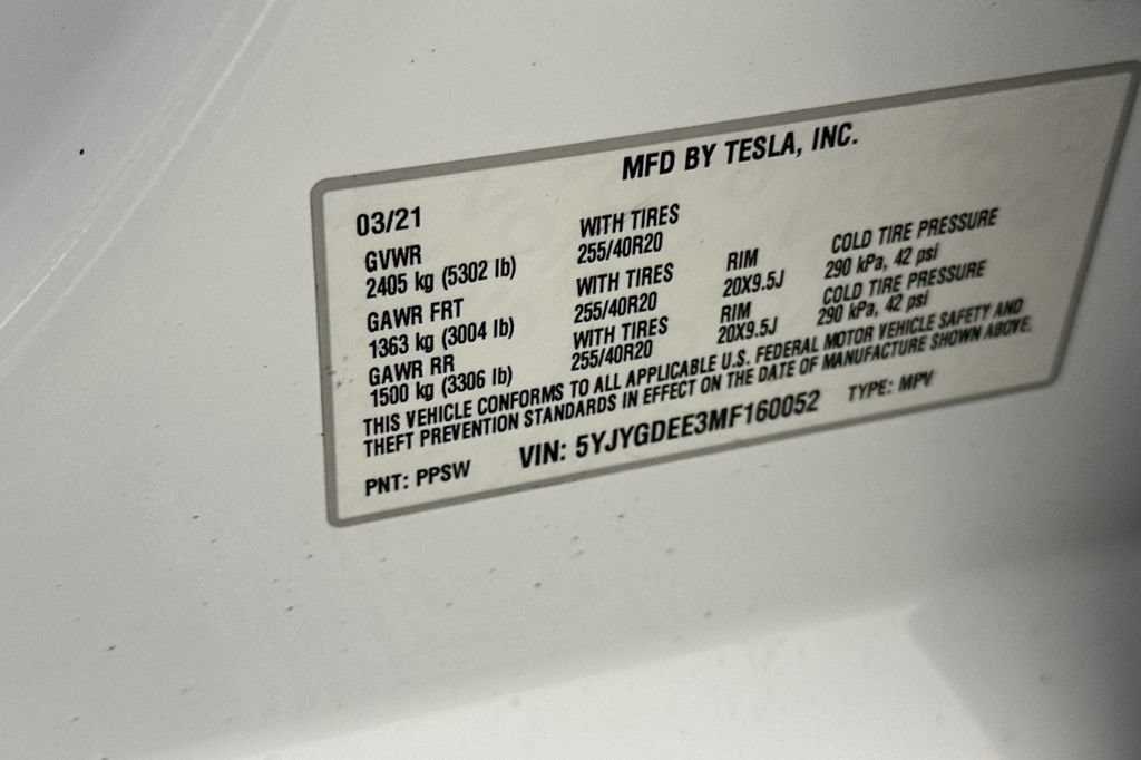 Used 2021 Tesla Model Y Long Range AWD/4WD image 37