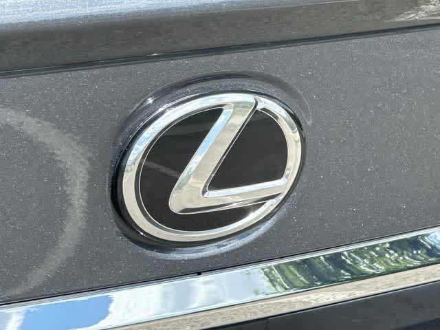 Used 2023 Lexus ES 350 w/ Premium Package FWD image 27