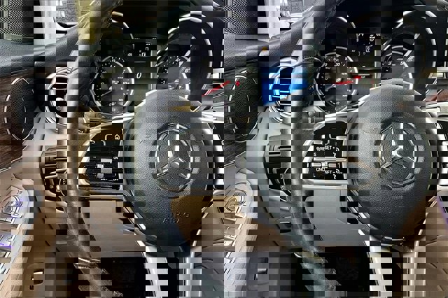 Certified 2021 Mercedes-Benz GLC 300 4MATIC image 13