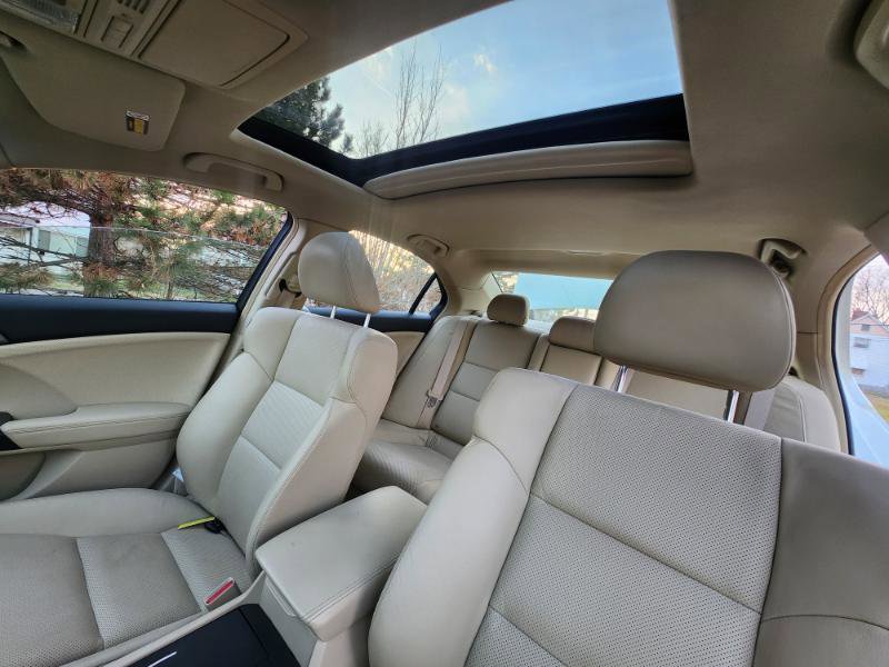 Used 2009 Acura TSX w/ Technology Package image 17