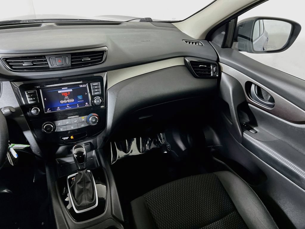 Used 2019 Nissan Rogue Sport S w/ Appearance Package FWD image 20