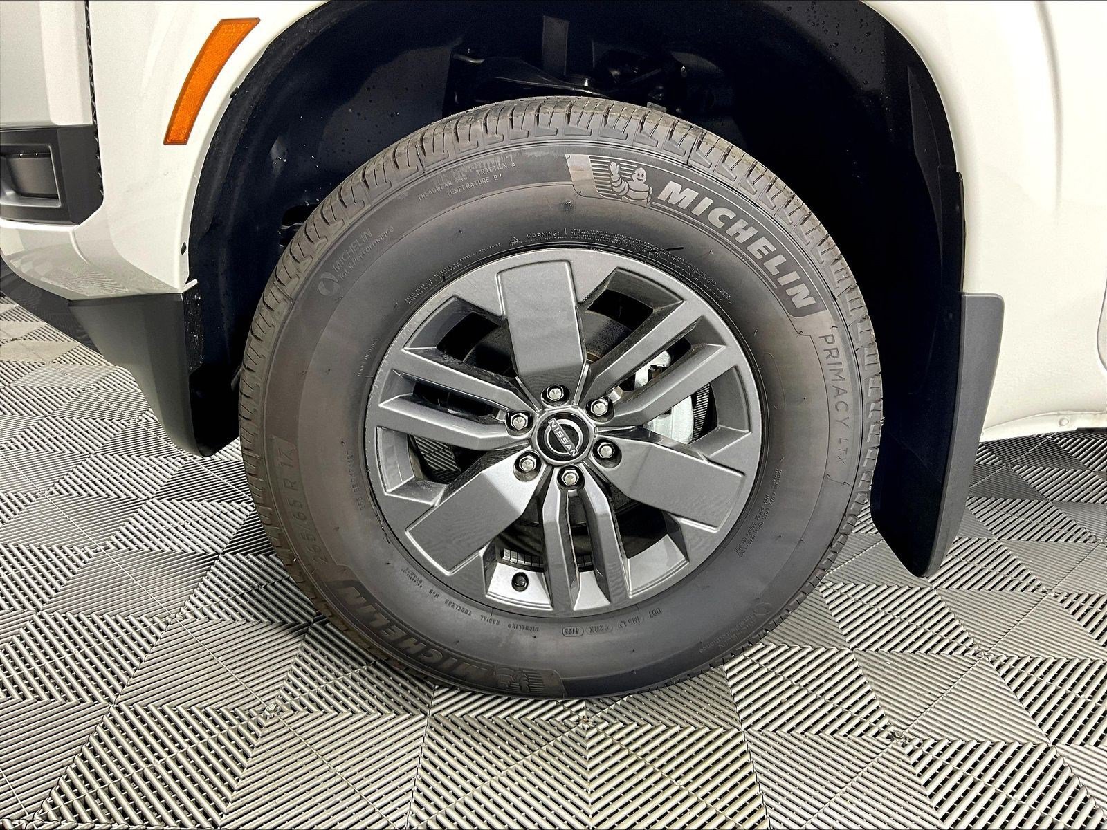 New 2026 Nissan Frontier SV w/ SV Convenience Package AWD/4WD image 23