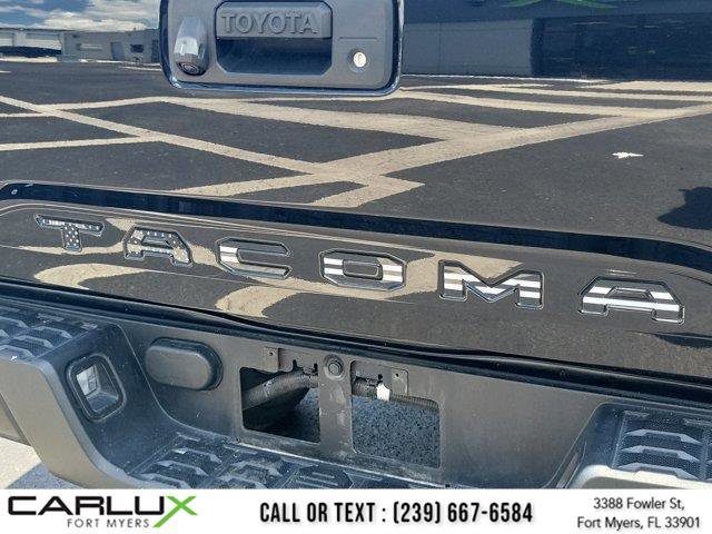 Used 2022 Toyota Tacoma SR image 7