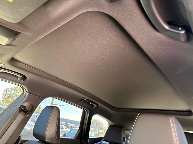 Certified 2025 BMW X1 xDrive28i w/ Convenience Package image 23