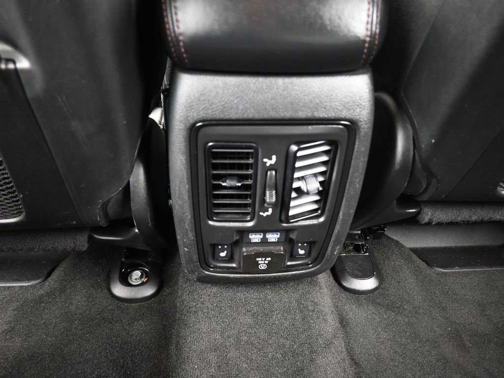 Used 2022 Dodge Durango R/T image 36