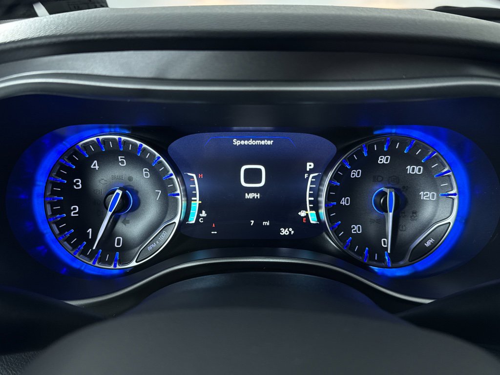 New 2026 Chrysler Voyager LX image 10