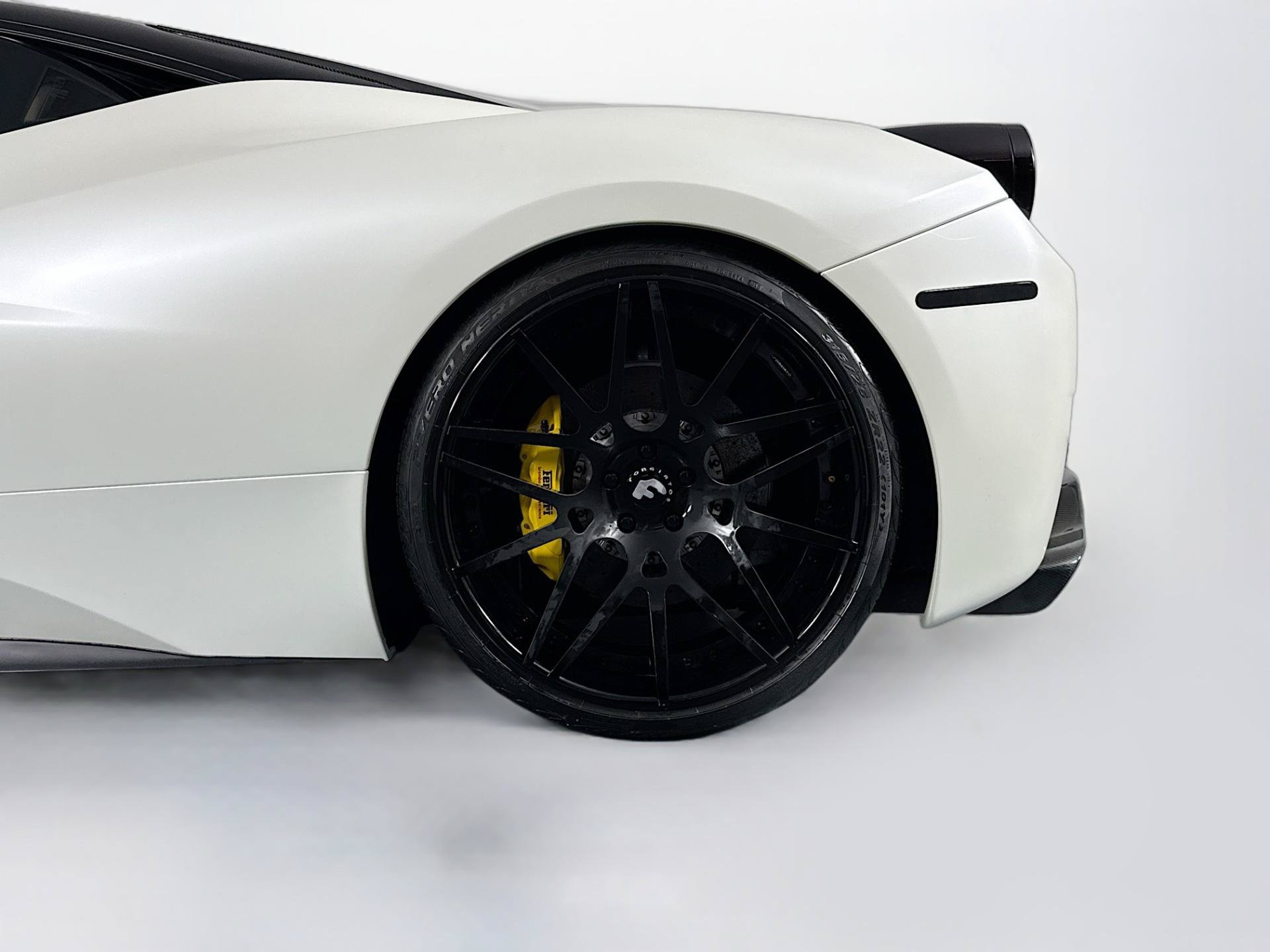 Used 2010 Ferrari 458 Italia Coupe RWD image 25