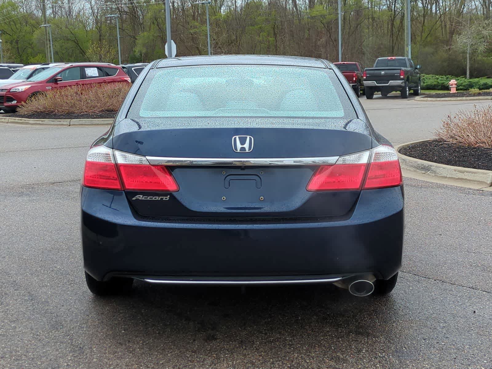 Used 2015 Honda Accord EX image 7