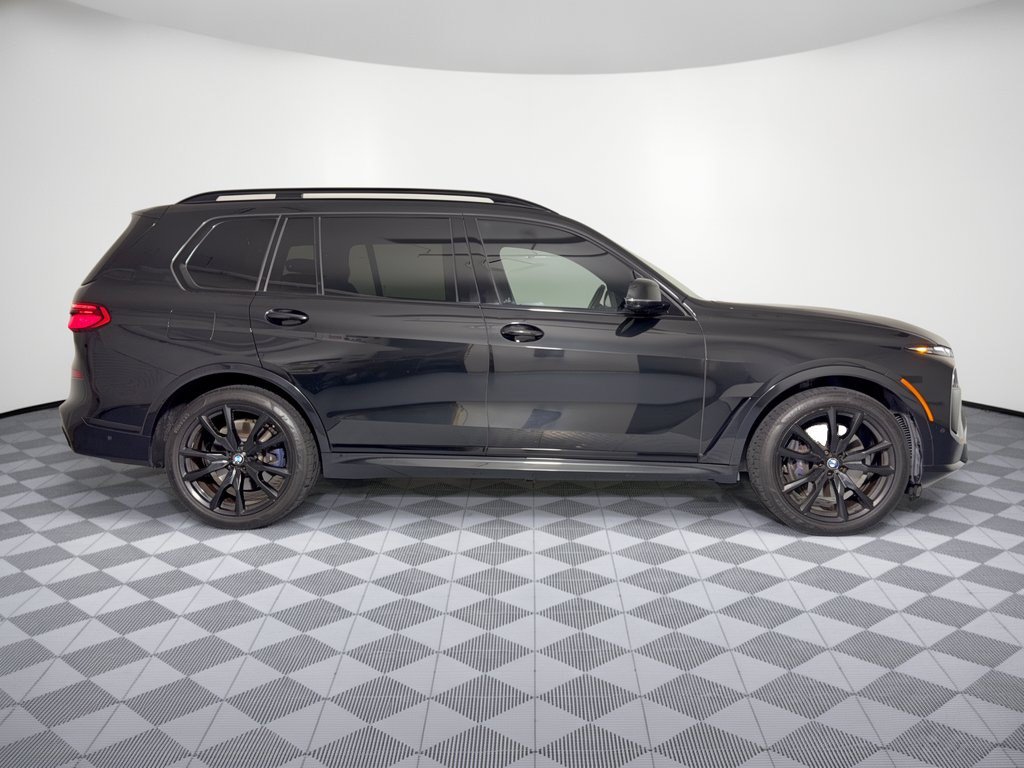 Certified 2024 BMW X7 xDrive40i w/ M Sport Package AWD/4WD image 8