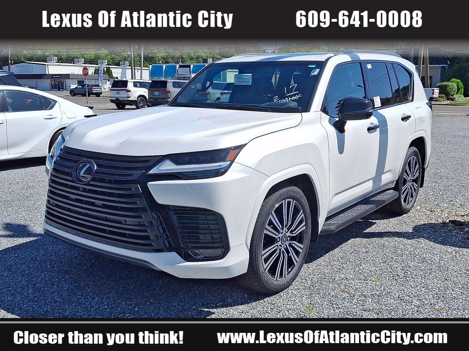 New 2026 Lexus LX 600 4WD w/ Luxury Package image 3
